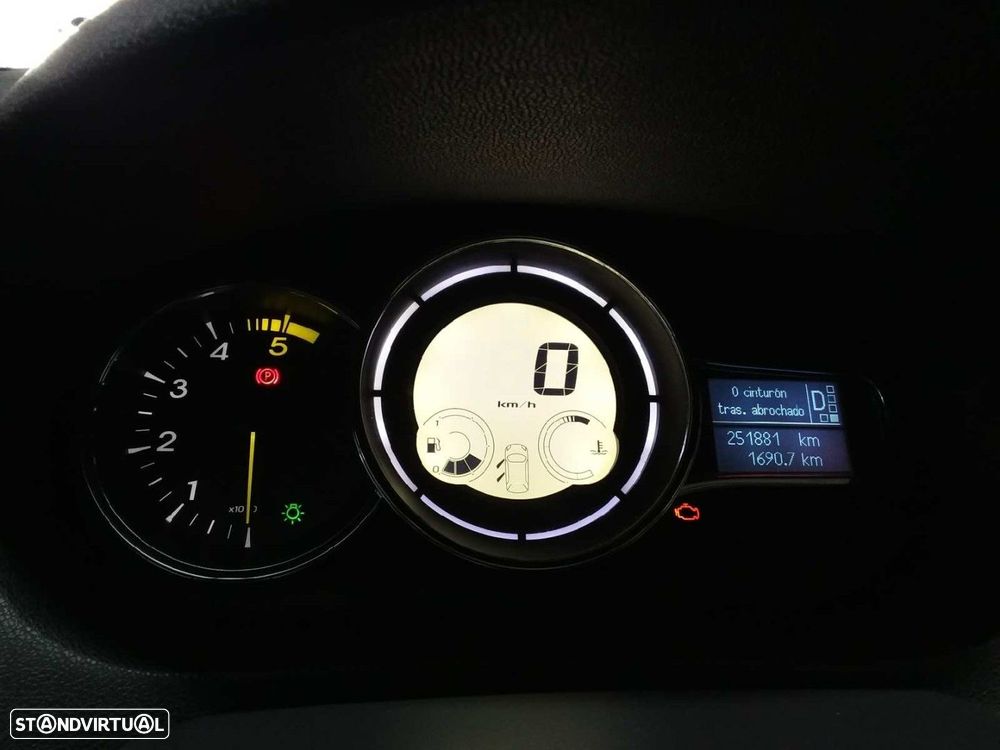 QUADRANTE RENAULT MEGANE III BERLINA 5 P DYNAMIQUE - 6