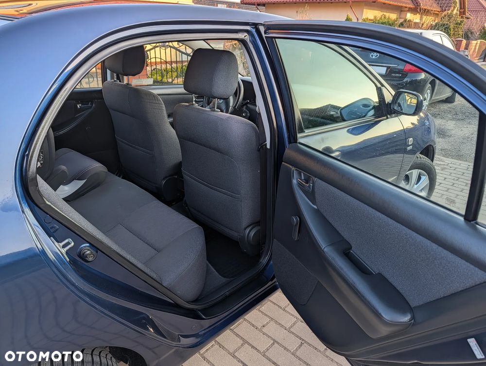 Toyota Corolla 1.6 VVT-i Terra Polaris - 7