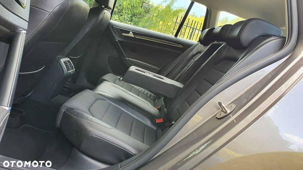 Volkswagen Golf VII 1.6 TDI BMT Highline - 9