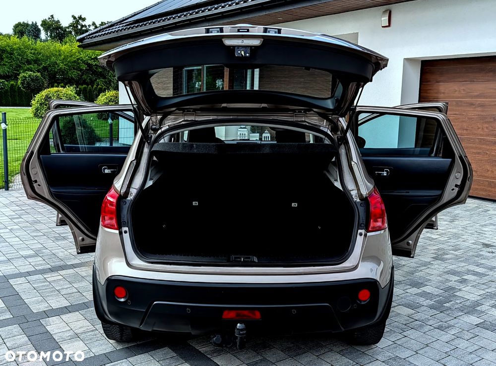 Nissan Qashqai 2.0 Tekna - 12