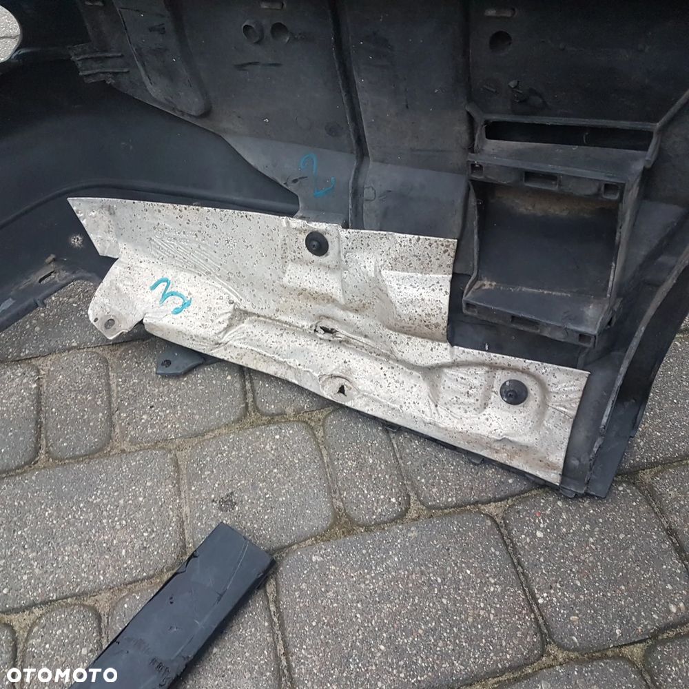 zderzak tył tylny spoiler nakładka ślizg osłona wydechu bmw 3 e46 e36 bmw 5 e39 oryginał - 39