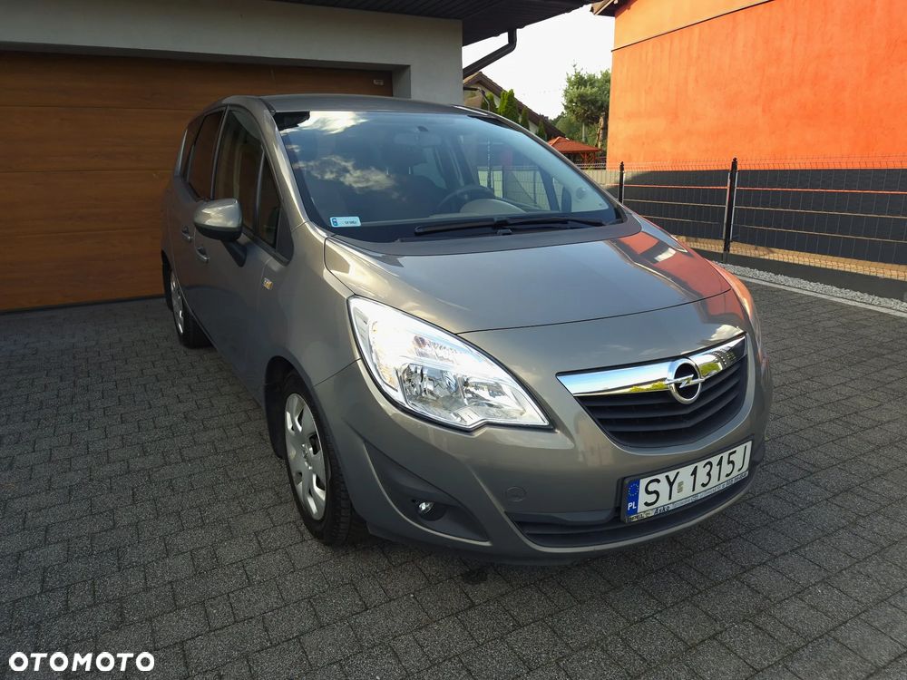 Opel Meriva - 12