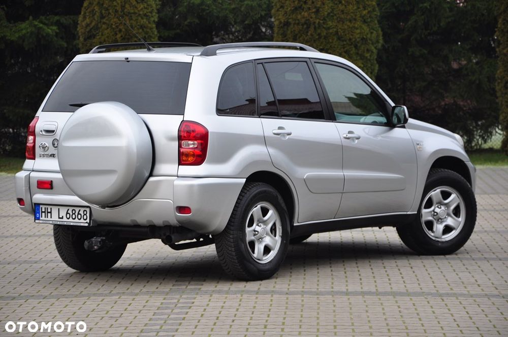 Toyota RAV4 1.8 VVT-i 4x2 - 15