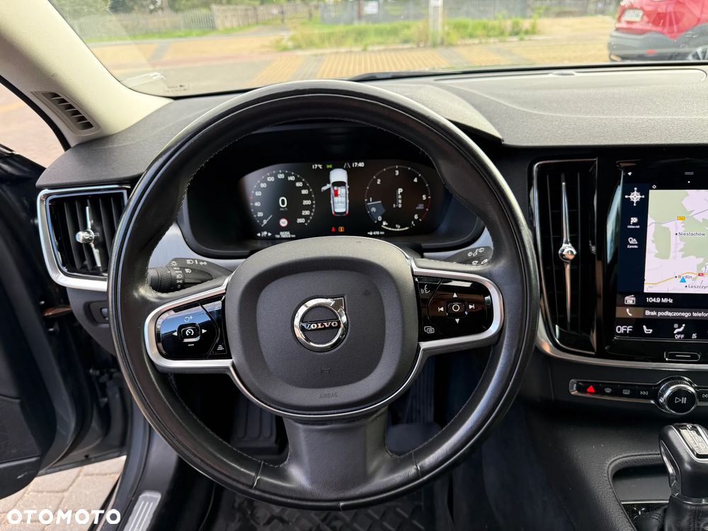 Volvo V90 - 10
