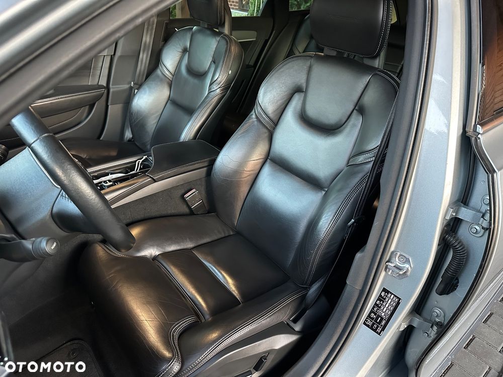 Volvo V90 D5 SCR AWD Inscription - 9