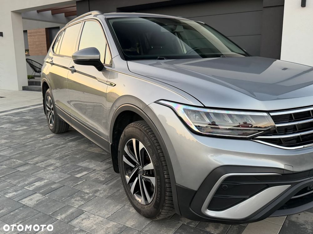 Volkswagen Tiguan - 2
