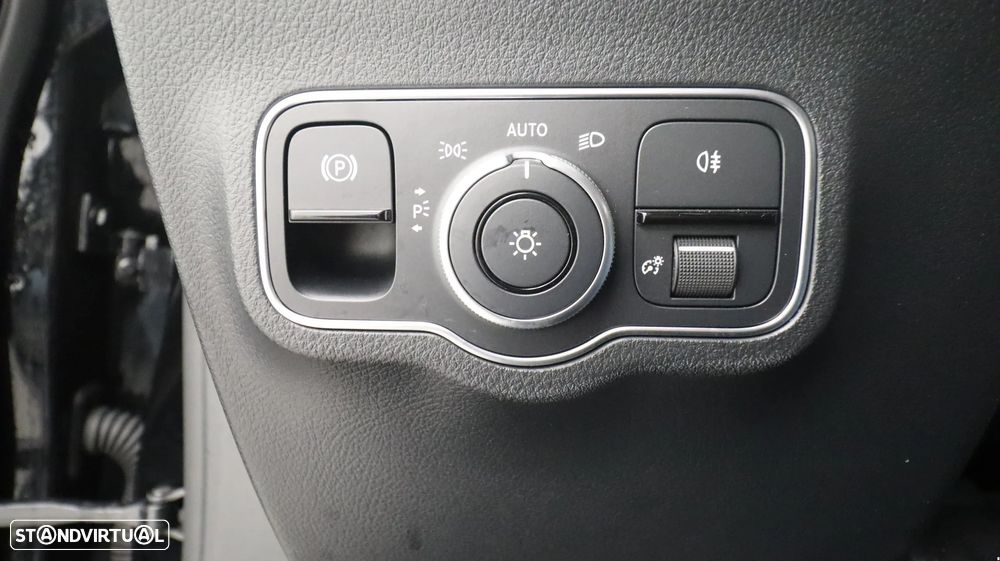 Mercedes-Benz B 250 - 25