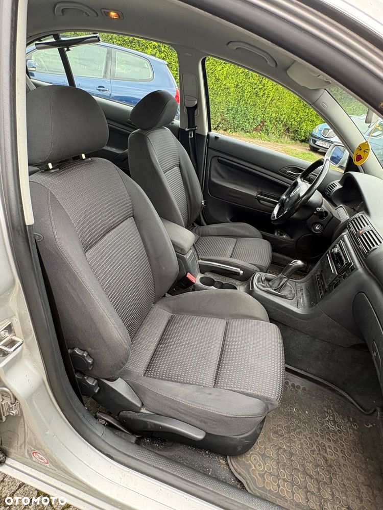 Skoda Superb 1.8 Turbo Elegance - 17