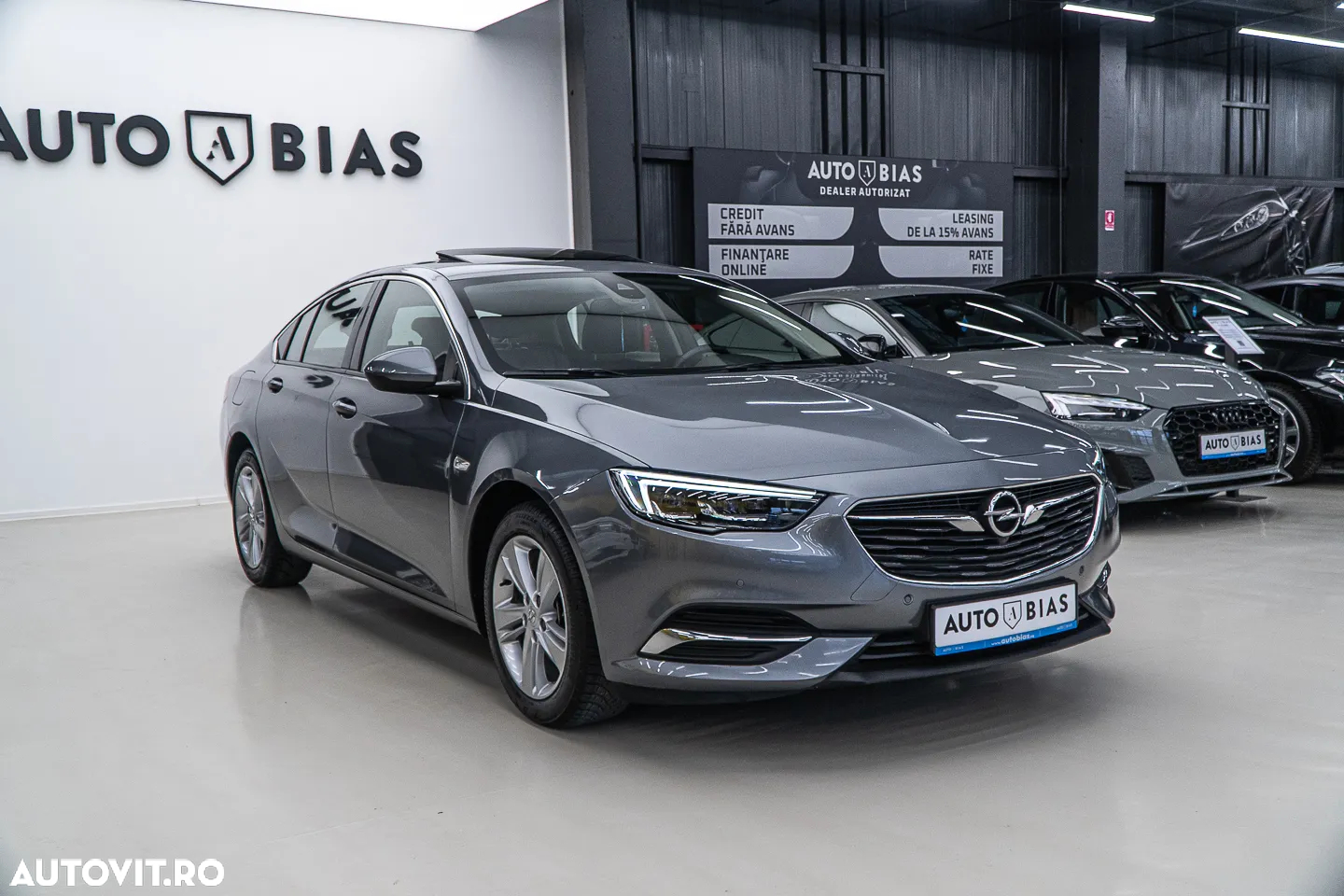 Opel Insignia Grand Sport 1.5 Turbo Start/Stop Aut. Innovation - 3