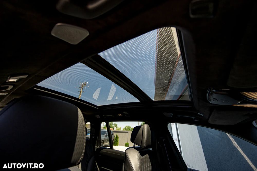 BMW X7 M60i xDrive AT MHEV - 34