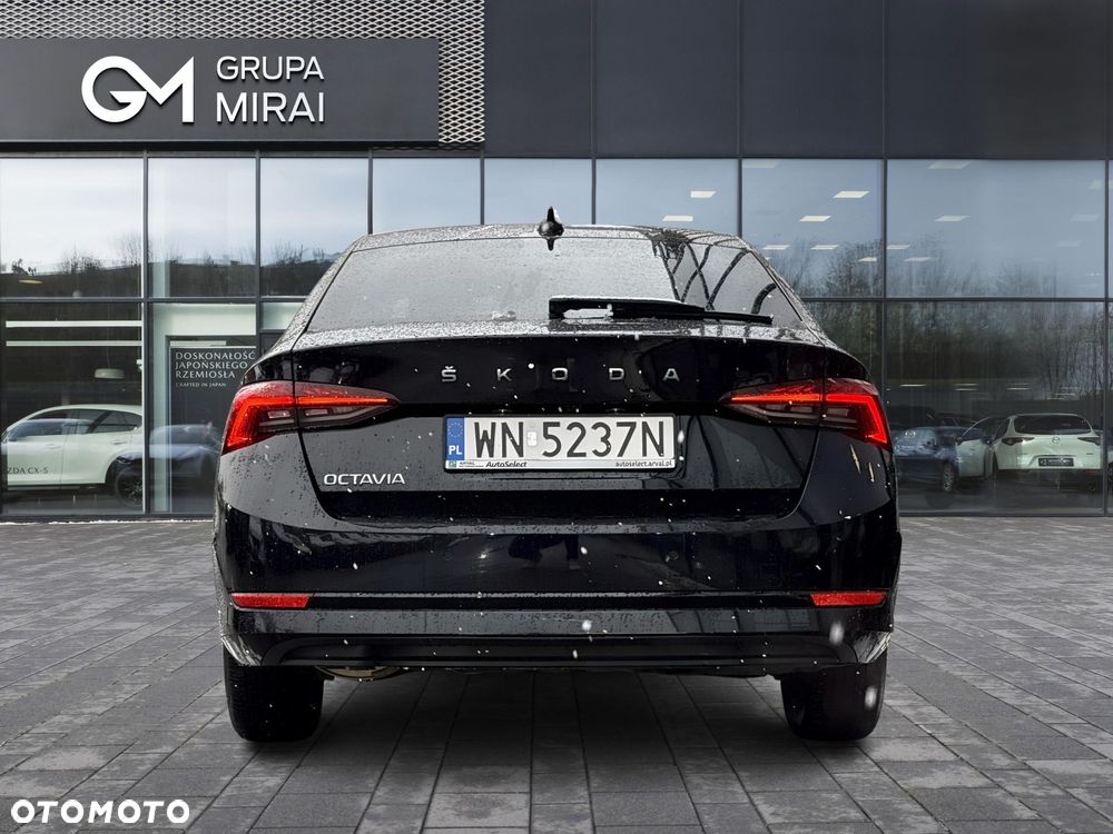 Skoda Octavia 2.0 TDI Style DSG - 4