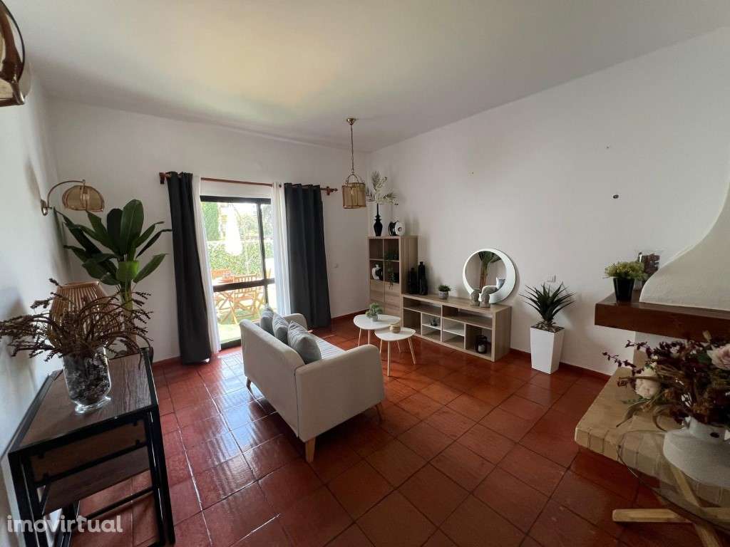 Moradia T2 em Vilamoura com Terraço e Condomínio com Piscina - Grande imagem: 4/22