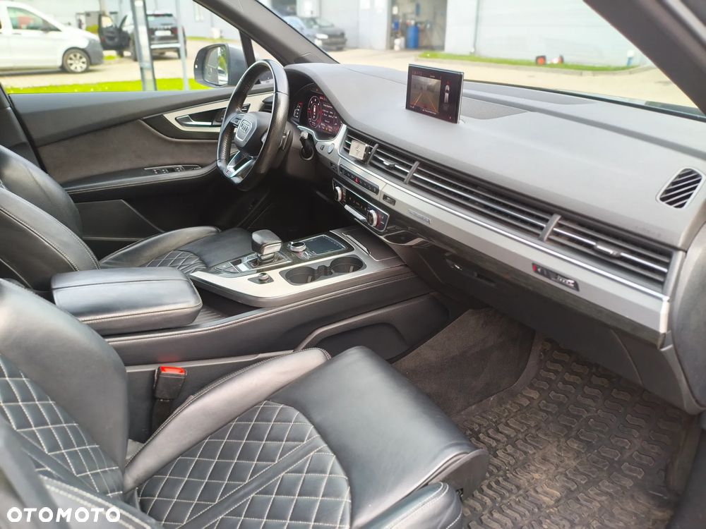 Audi Q7 - 26