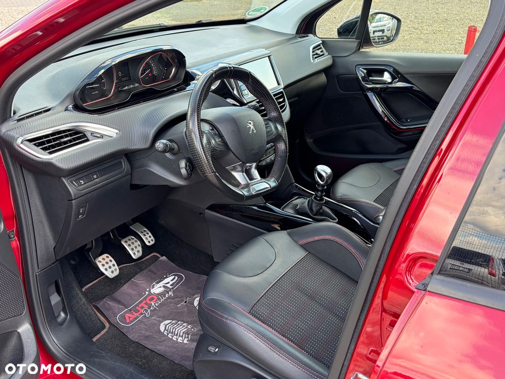Peugeot 2008 PureTech 130 Stop&Start GT-Line Edition - 11
