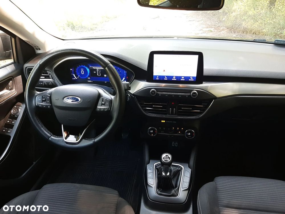 Ford Focus 1.0 EcoBoost mHEV Titanium X - 20