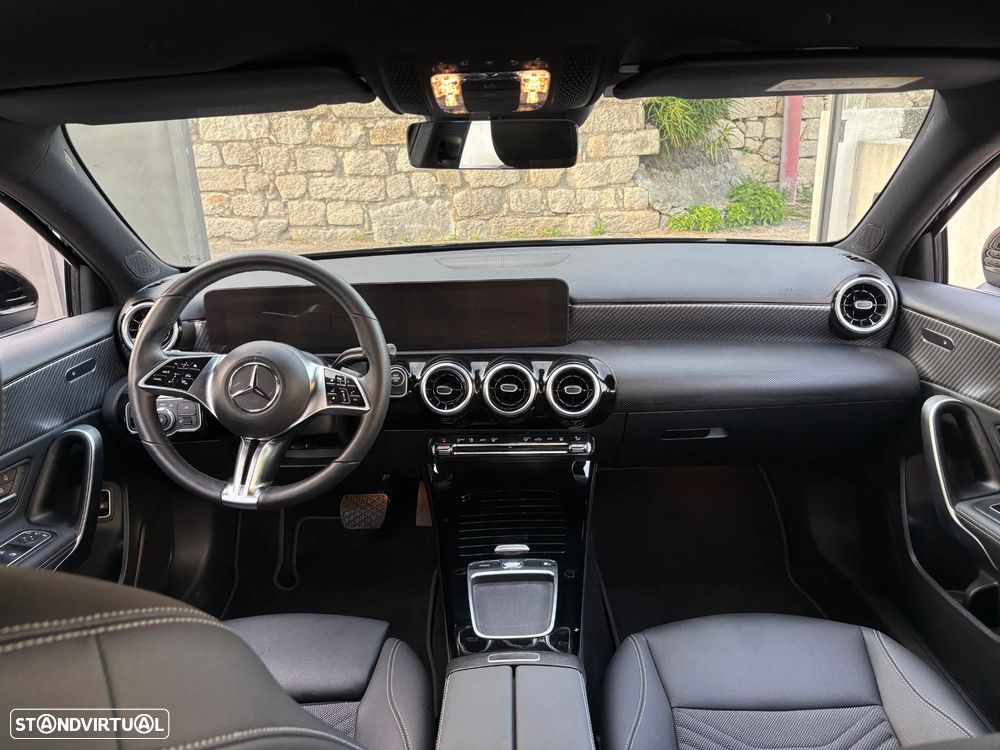 Mercedes-Benz A 250 Limousine e 8G-DCT Progressive Advanced - 2