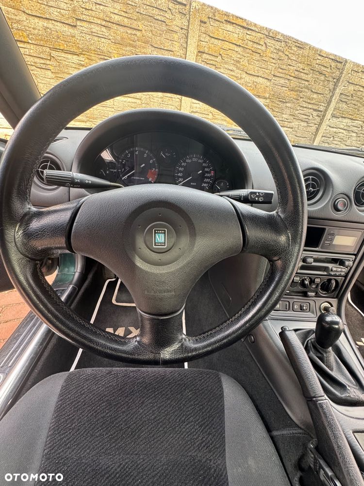 Mazda MX-5 1.6i 16V - 5