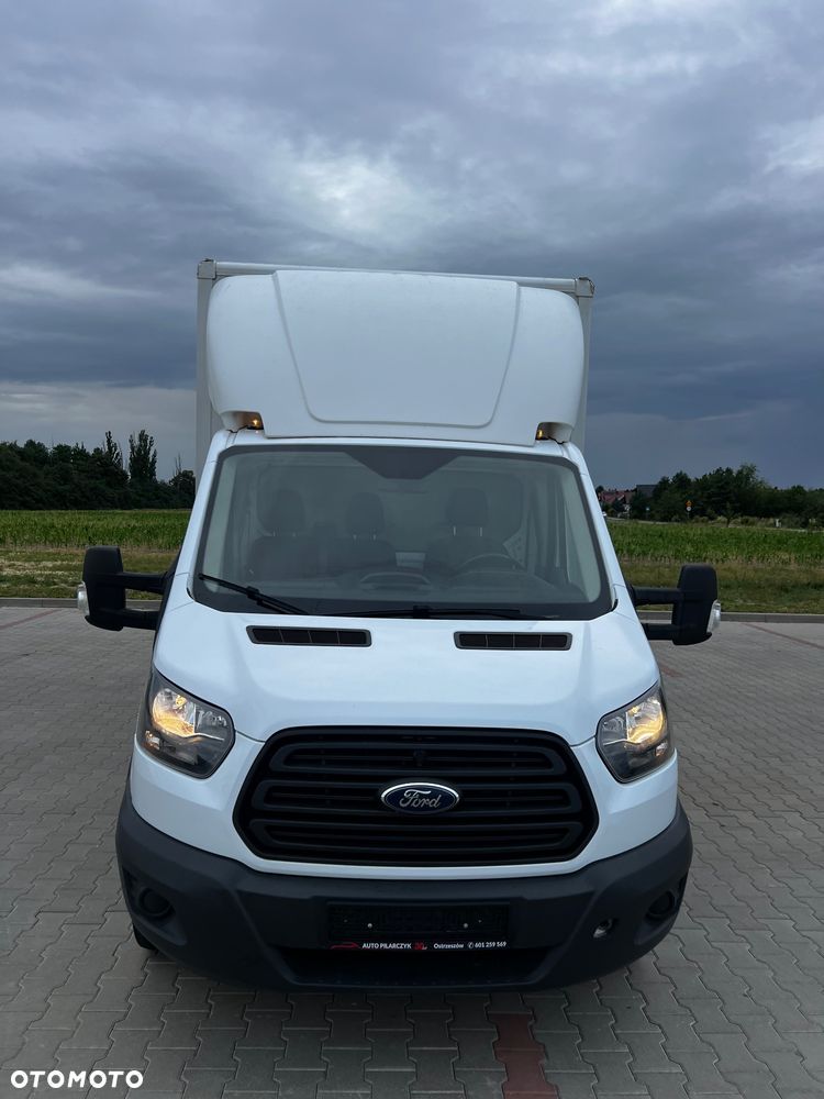 Ford Transit - 4
