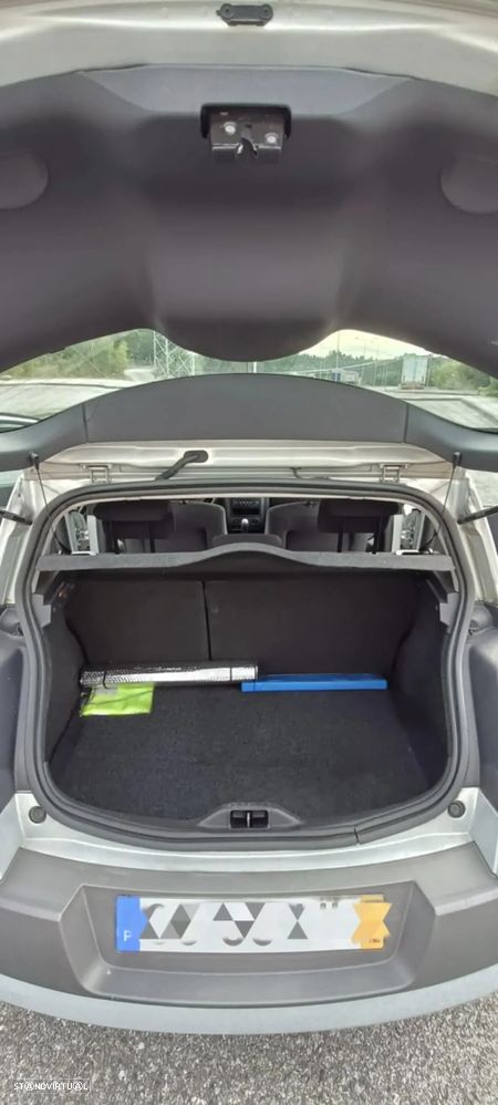 Renault Mégane 1.5 dCi Confort - 5