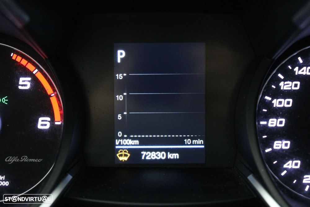 Alfa Romeo Stelvio 2.2 D Super AT8 - 38
