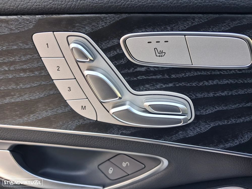 Mercedes-Benz GLC 300 e 4Matic - 11