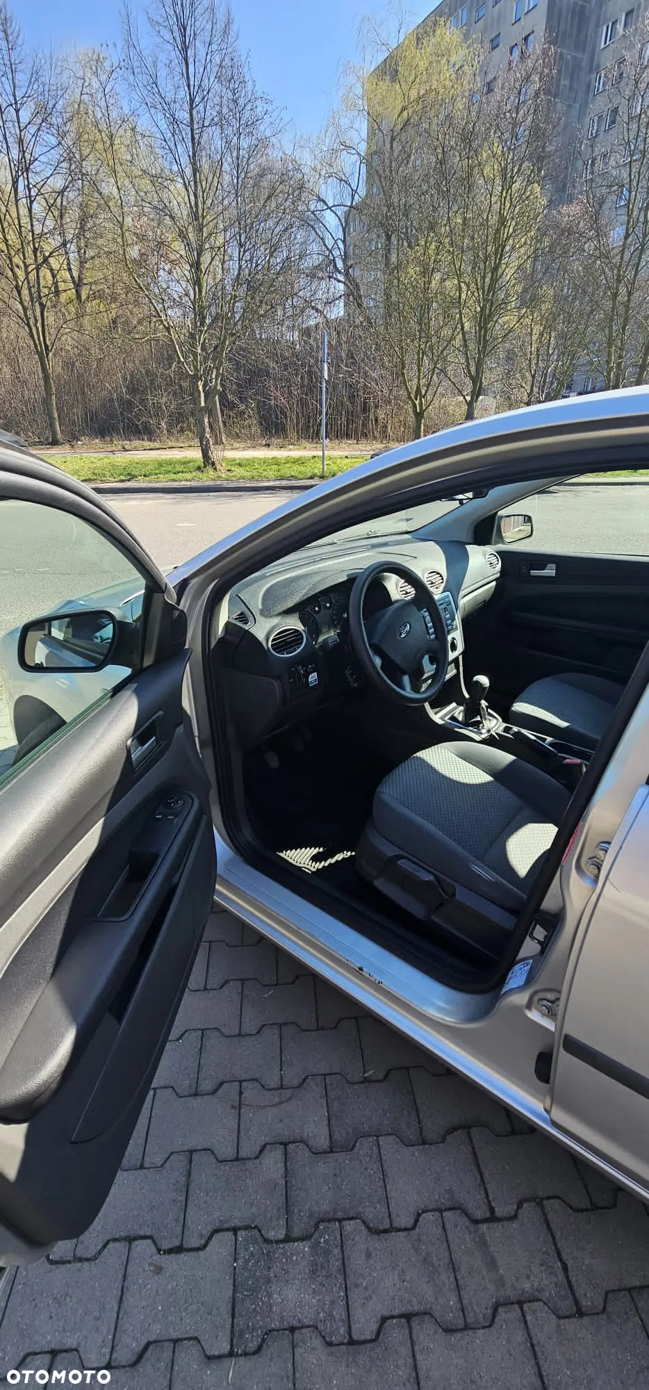 Ford Focus 1.6 16V Trend - 9