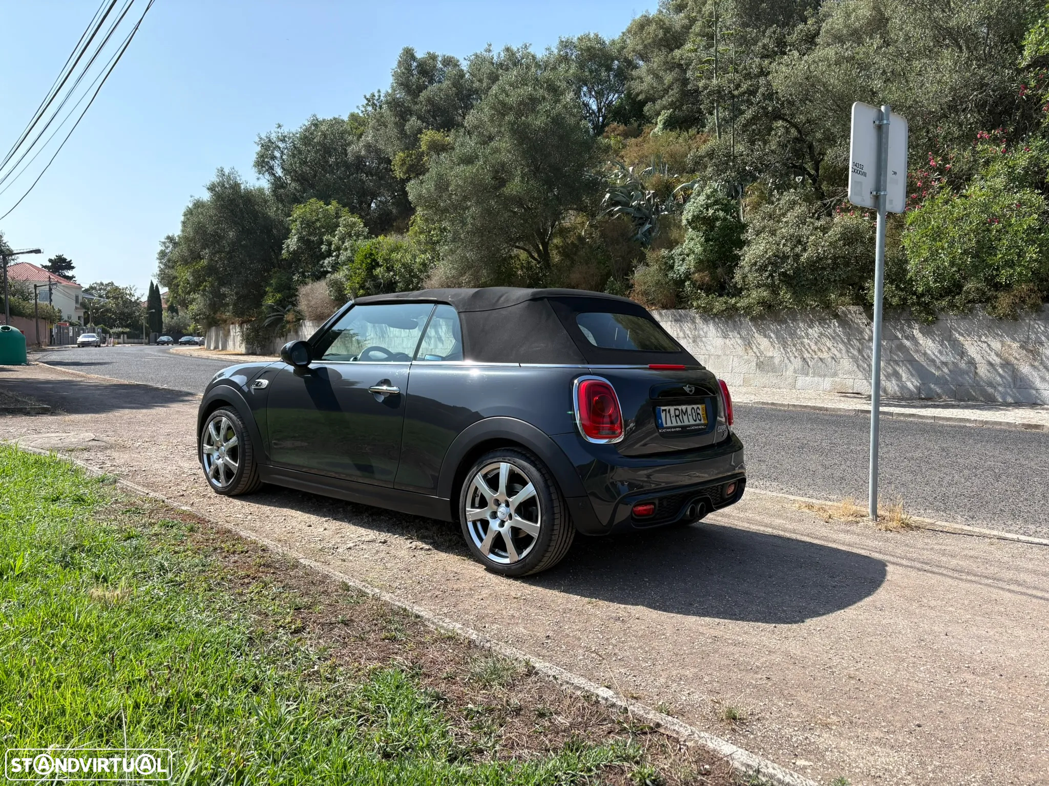 MINI Cabrio Cooper SD Auto - 22