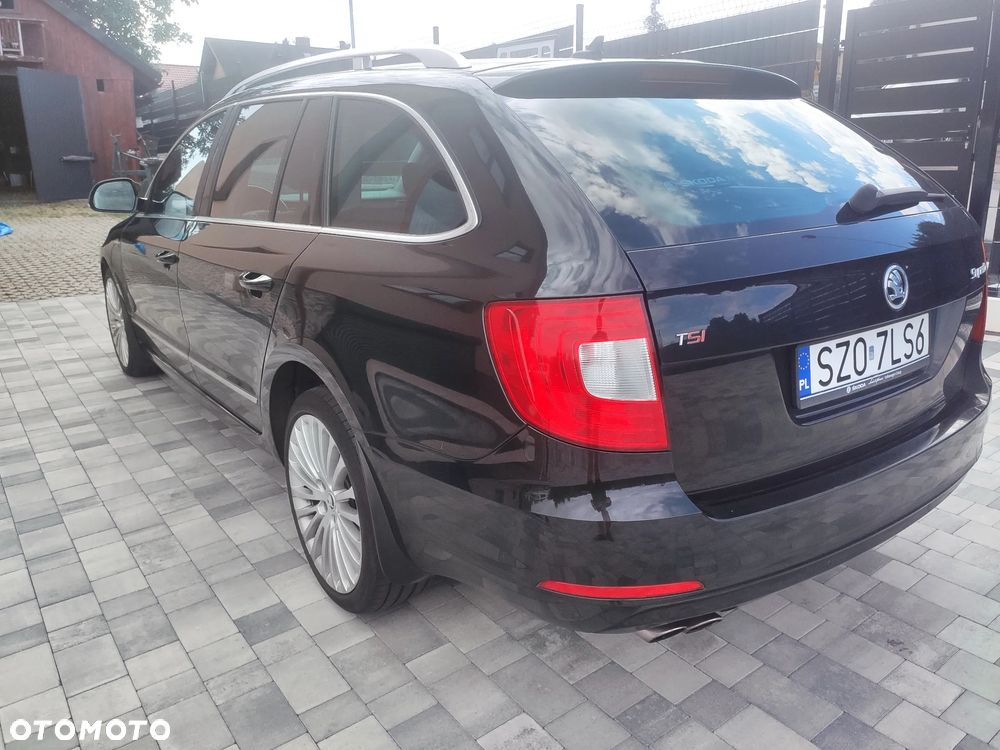 Skoda Superb 2.0 TSI L&K DSG - 2