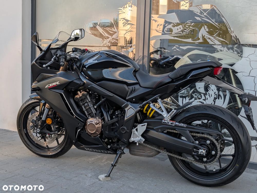 Honda CBR - 7