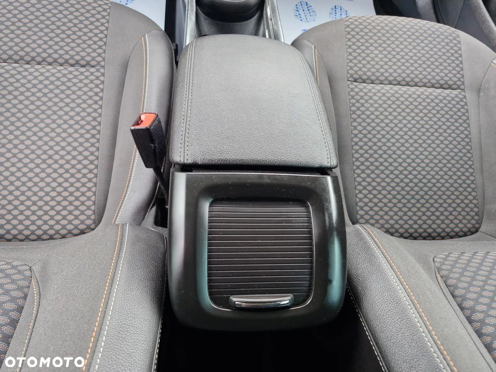 Opel Zafira 1.4 T Cosmo EcoFLEX S&S - 31