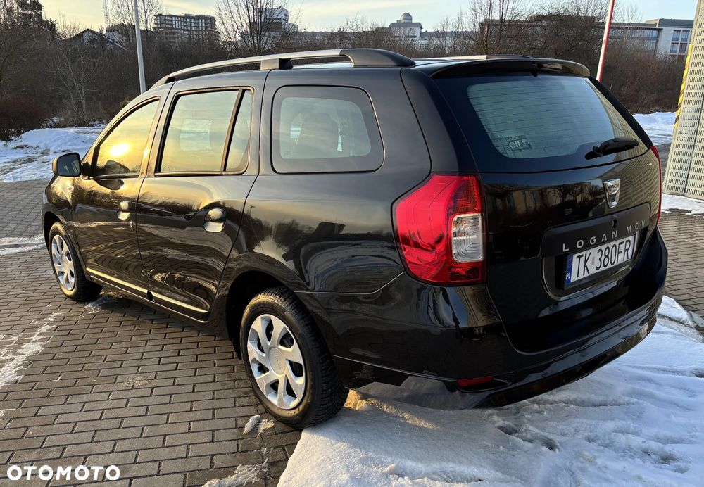 Dacia Logan 1.2 16V 75 Laureate - 4