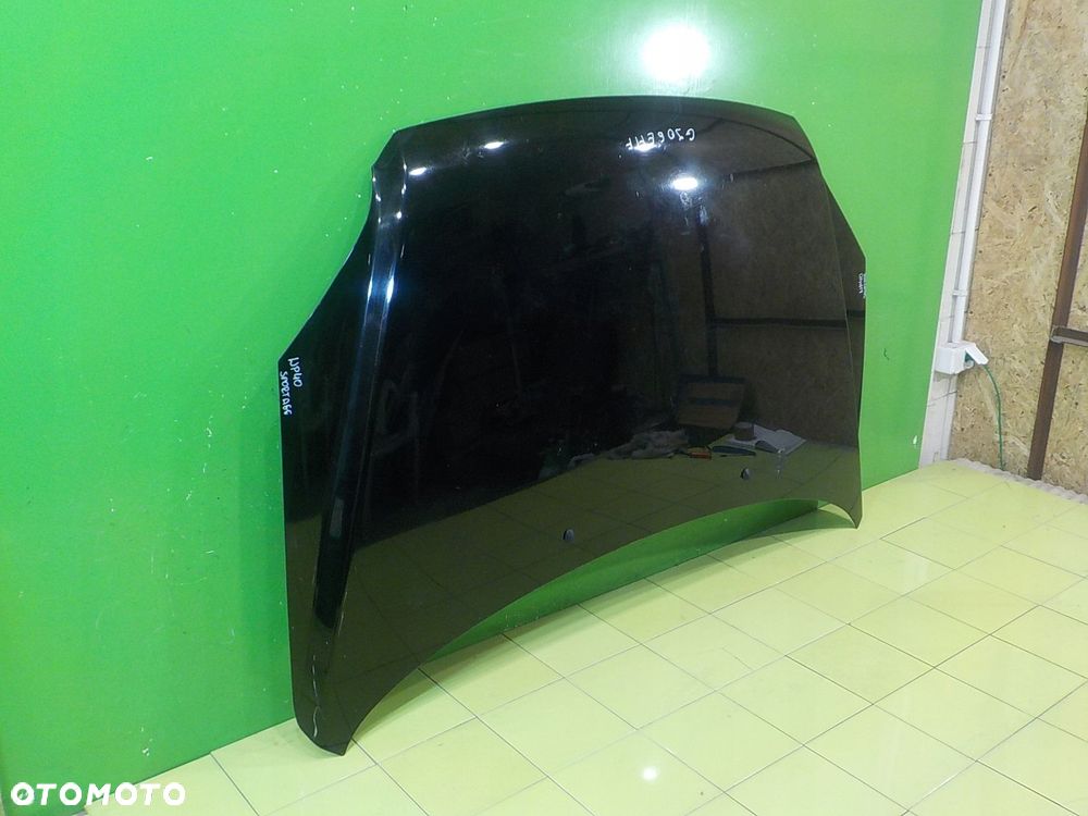 KIA SPORTAGE II 2.7 V6 AUT 06r 5D maska - 2