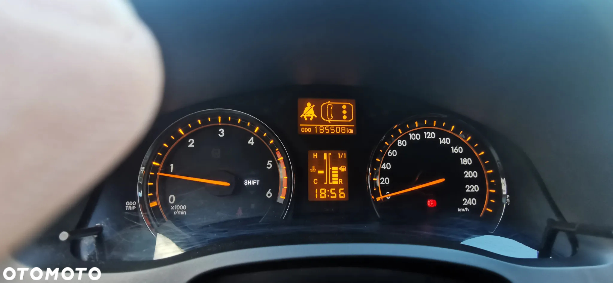 Toyota Avensis 2.0 D-4D 2010 - 10