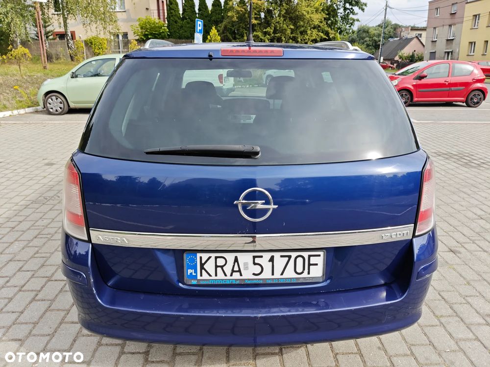 Opel Astra 1.7 CDTI DPF - 29