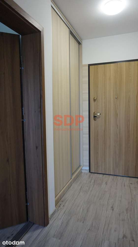 Kawalerka z balkonem. Apartamentowiec