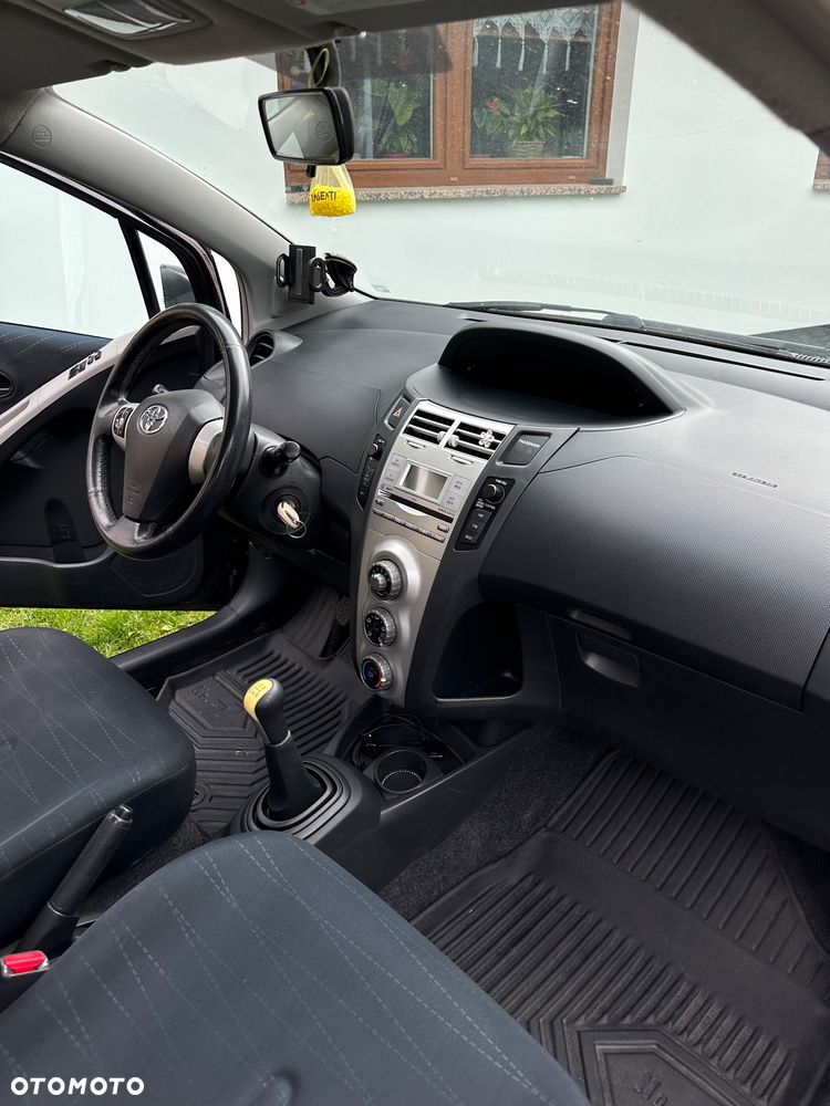 Toyota Yaris 1.4 D-4D Luna A/C - 10