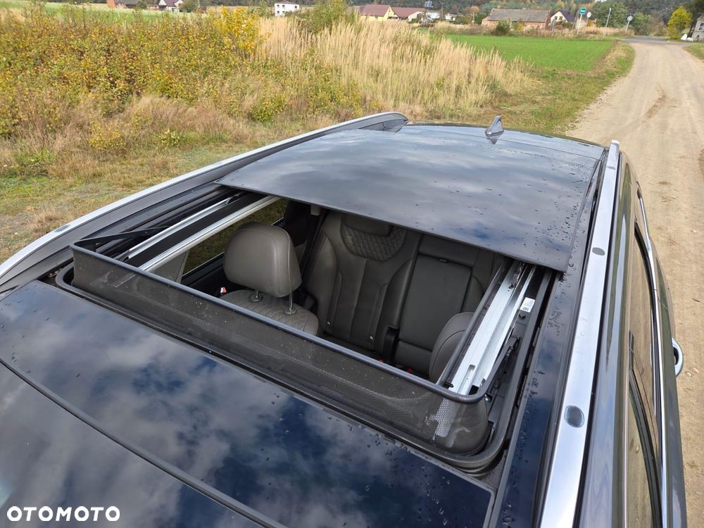 Hyundai Santa Fe 2.0 CRDi Premium 4WD - 28