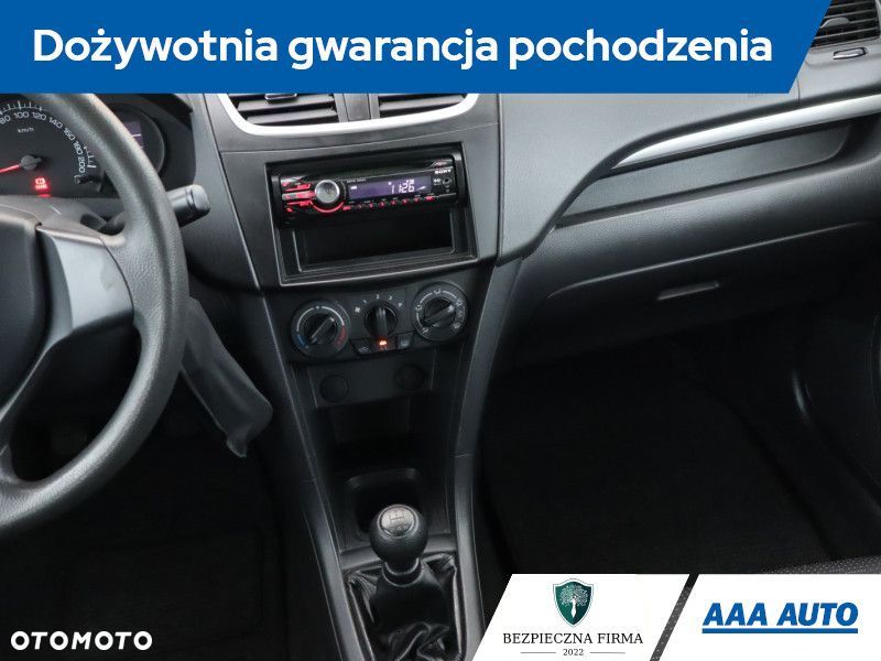 Suzuki Swift - 10
