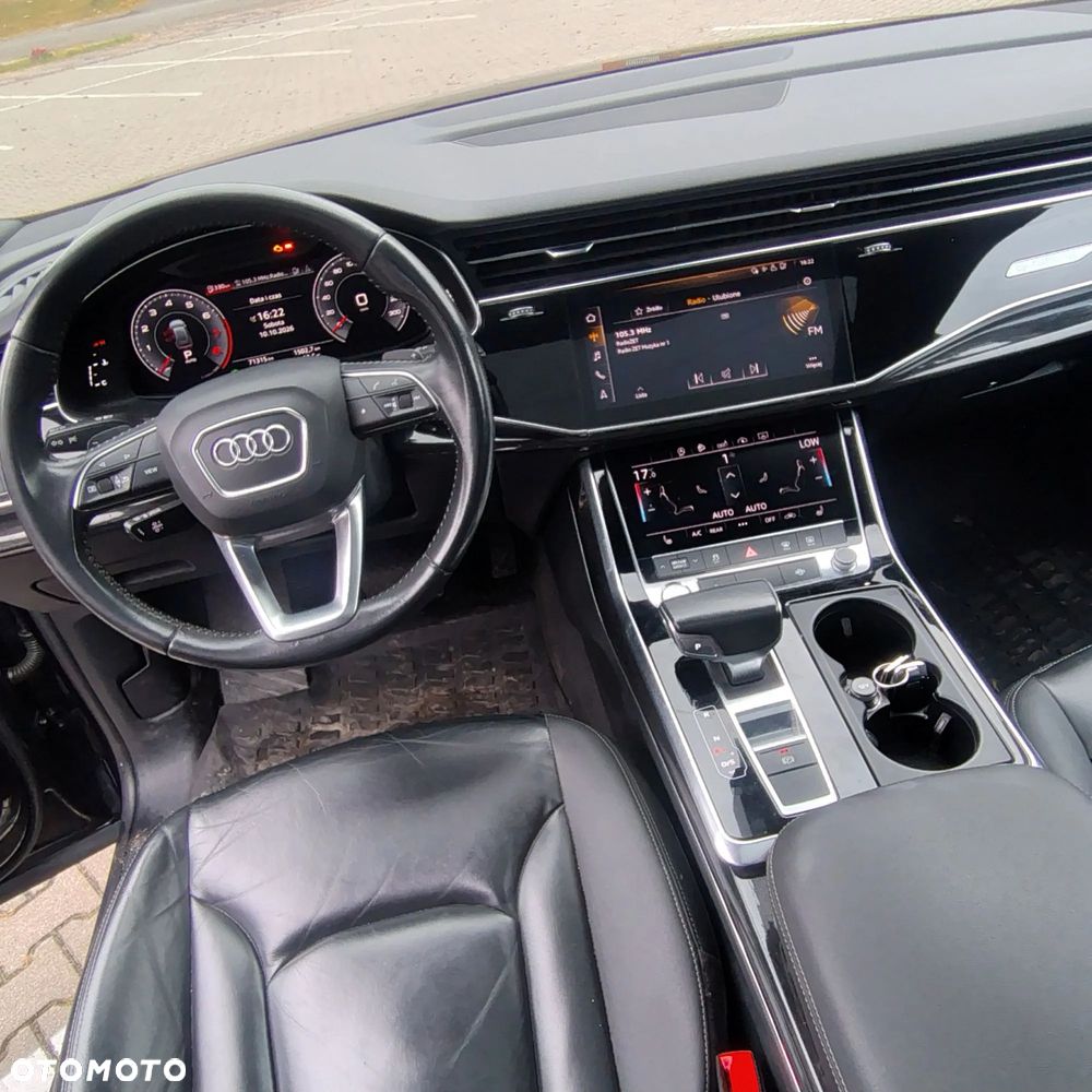 Audi Q8 55 TFSI mHEV Quattro Tiptronic - 37