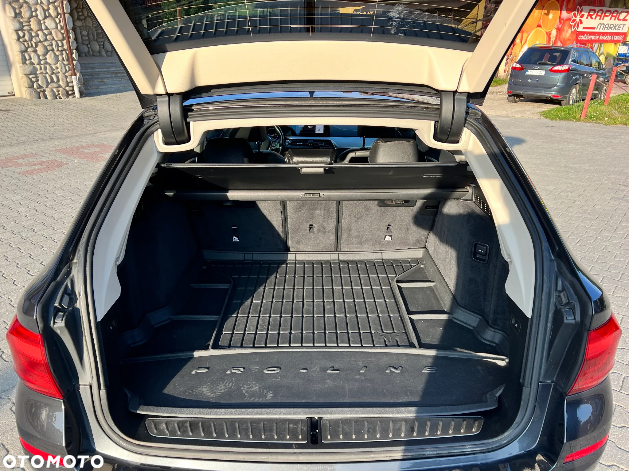 BMW Seria 5 530d xDrive Luxury Line - 18