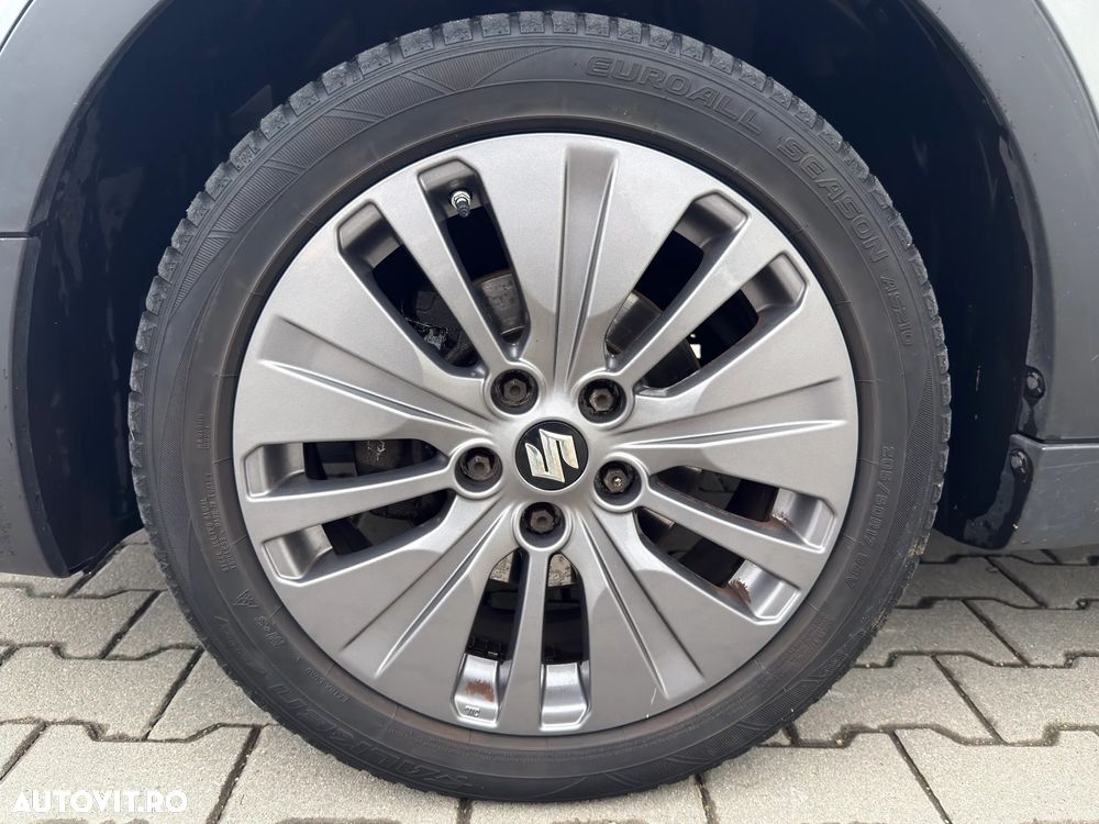 Suzuki S-Cross 1.6 DDIS TCSS 4x4 Comfort+ - 29