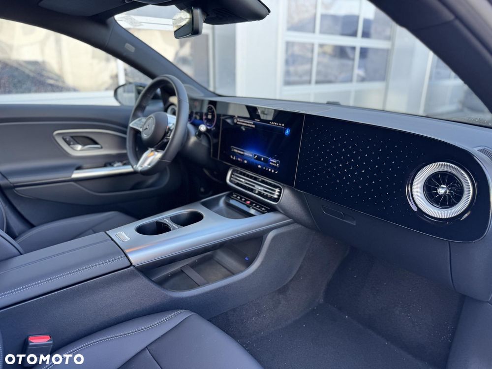 Mercedes-Benz CLA 180 mHEV 8G-DCT - 18