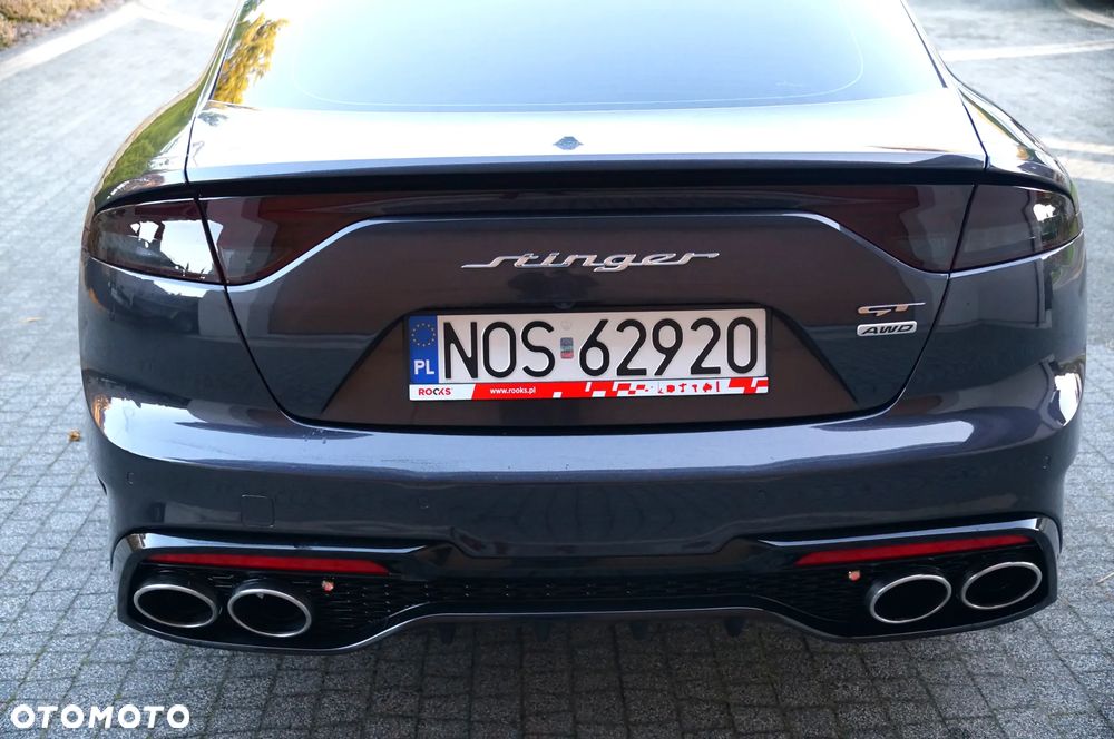 Kia Stinger - 31