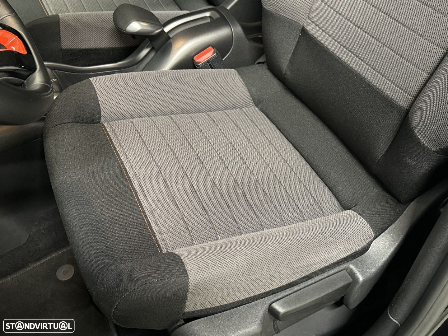 Citroën C3 Aircross 1.2 PureTech Live - 42