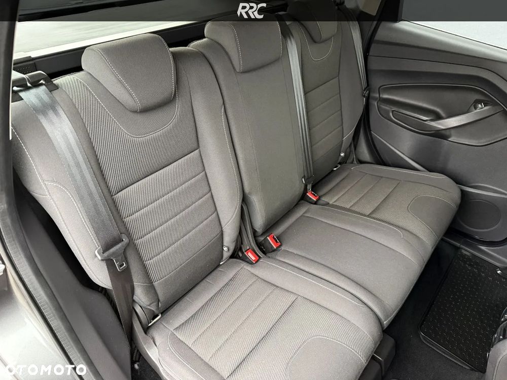 Ford Kuga 2.0 TDCi 4x4 Titanium - 25