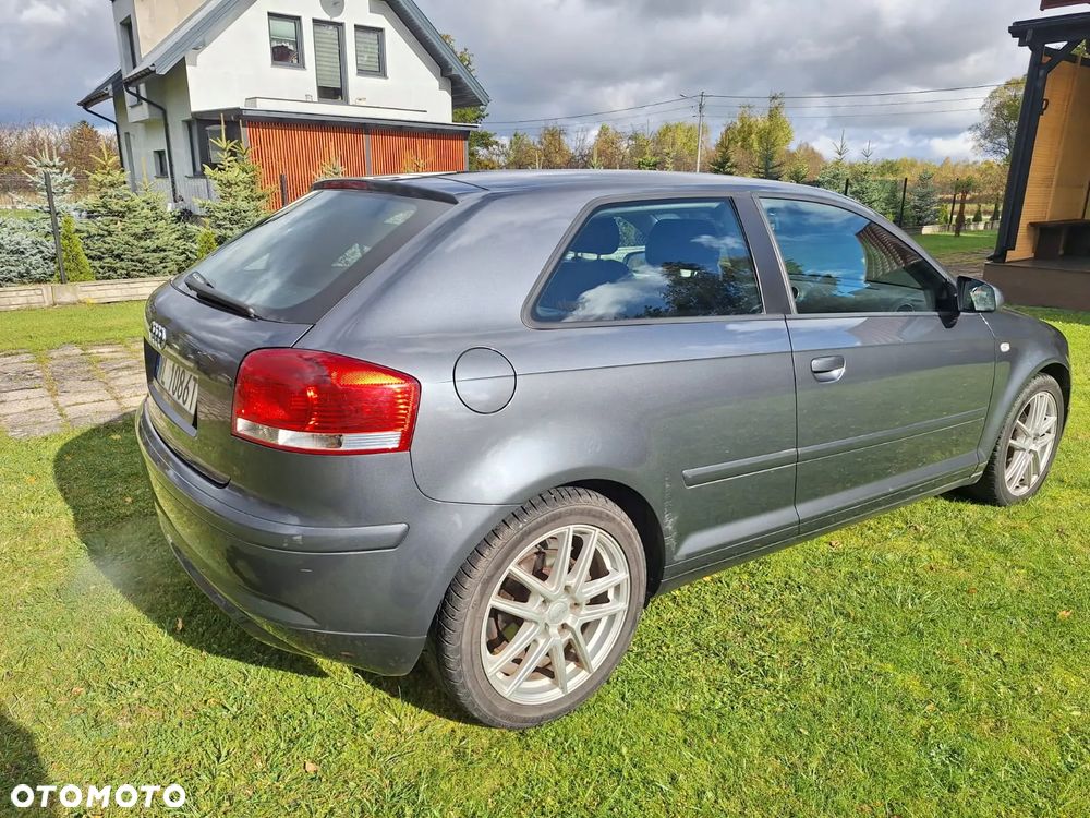 Audi A3 3-drzwiowe 1.9 TDI DPF S line Sportpaket (plus) - 11
