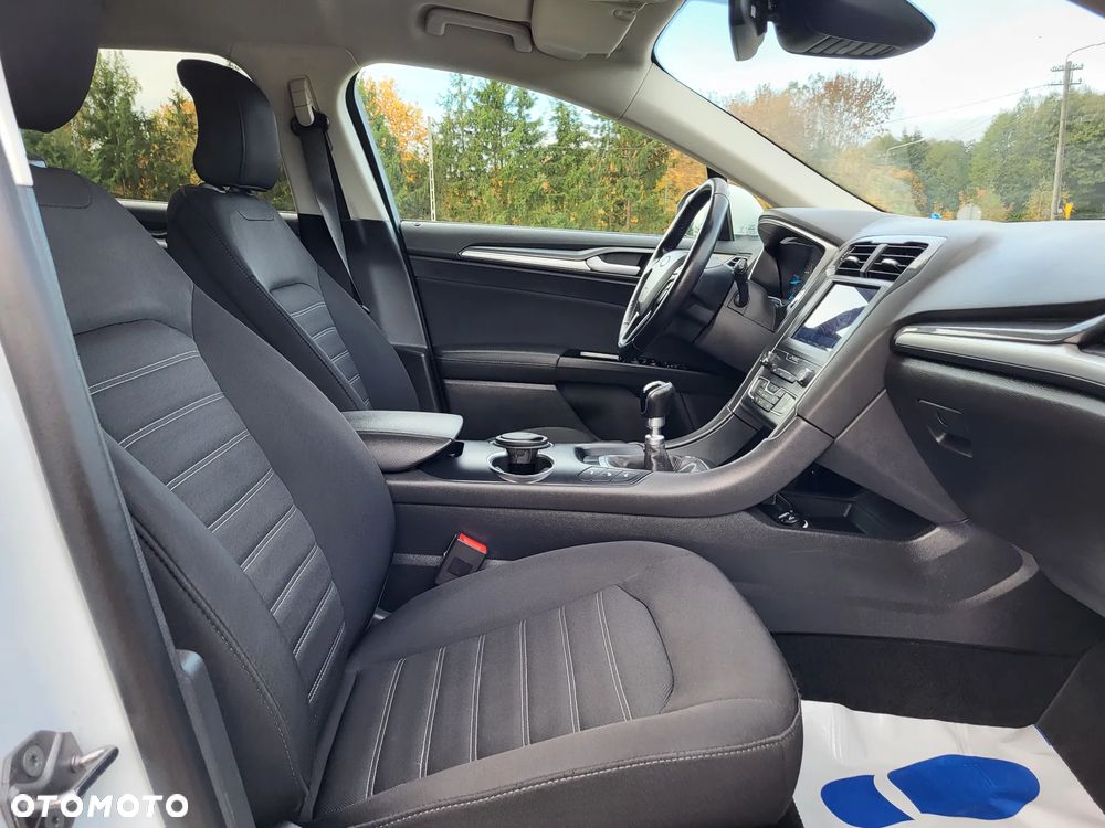 Ford Mondeo Turnier 2.0 EcoBlue Titanium - 16