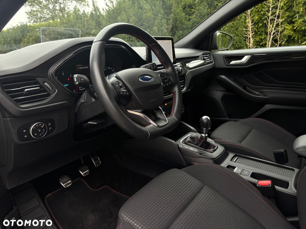 Ford Focus Turnier 1.5 EcoBlue Start-Stopp-System ST-LINE - 5