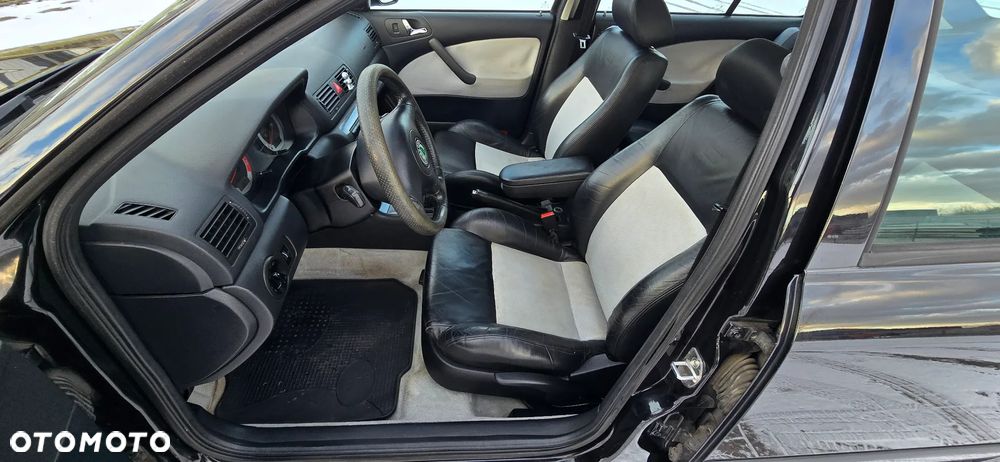 Skoda Octavia 1.8T RS - 10