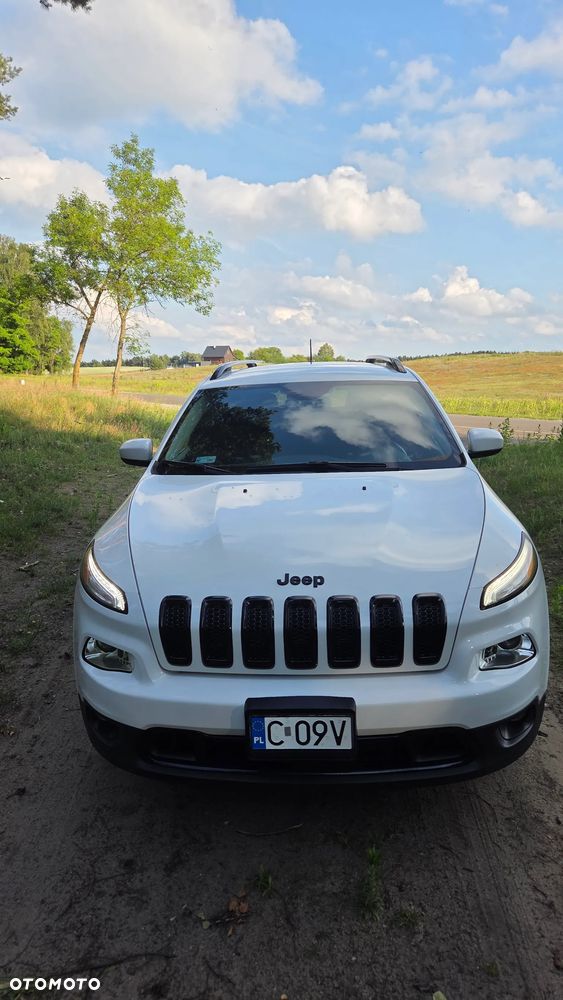 Jeep Cherokee - 1